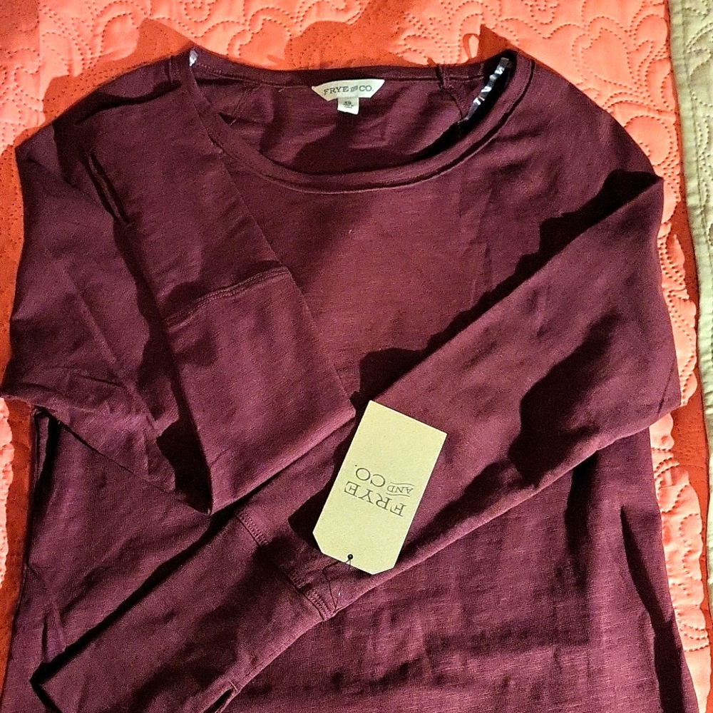 Frye and co. Long sleeve Burgundy top. 2-XS / 1-XL